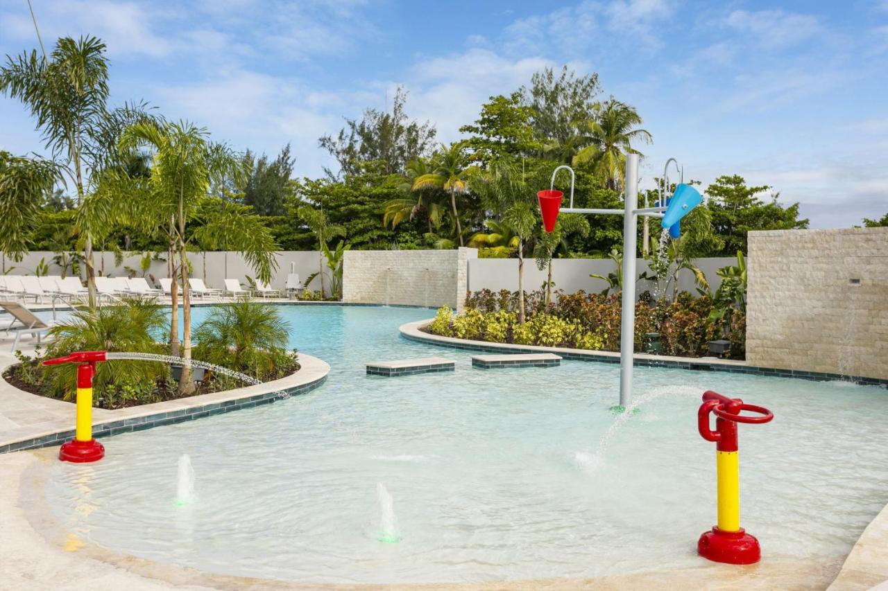 Fairfield By Marriott Luquillo Beach المظهر الخارجي الصورة